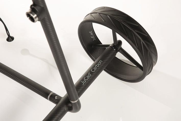 Chariot de golf électrique JuCad Carbon Travel Nero SV 2.0 - haut de gamme en carbone ultra-léger noir mat