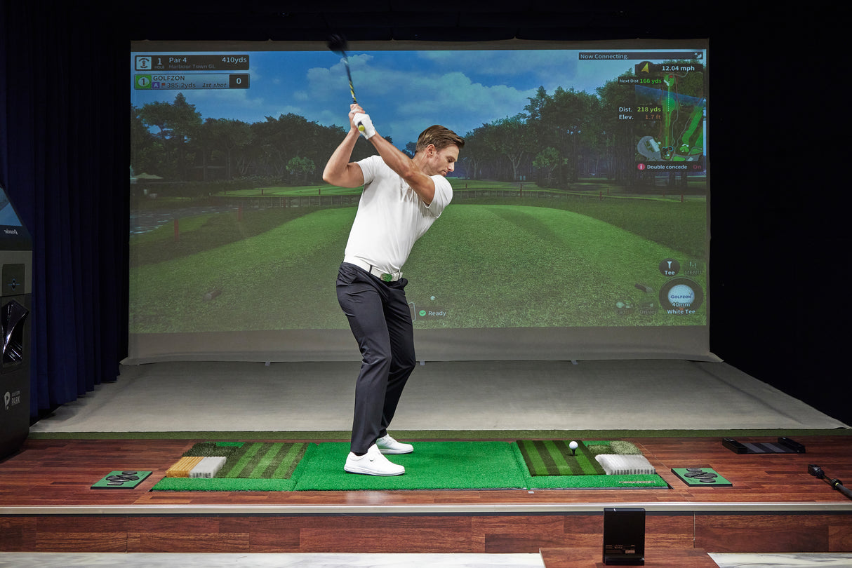 Golfzon WAVE Simulator &amp; Launch Monitor
